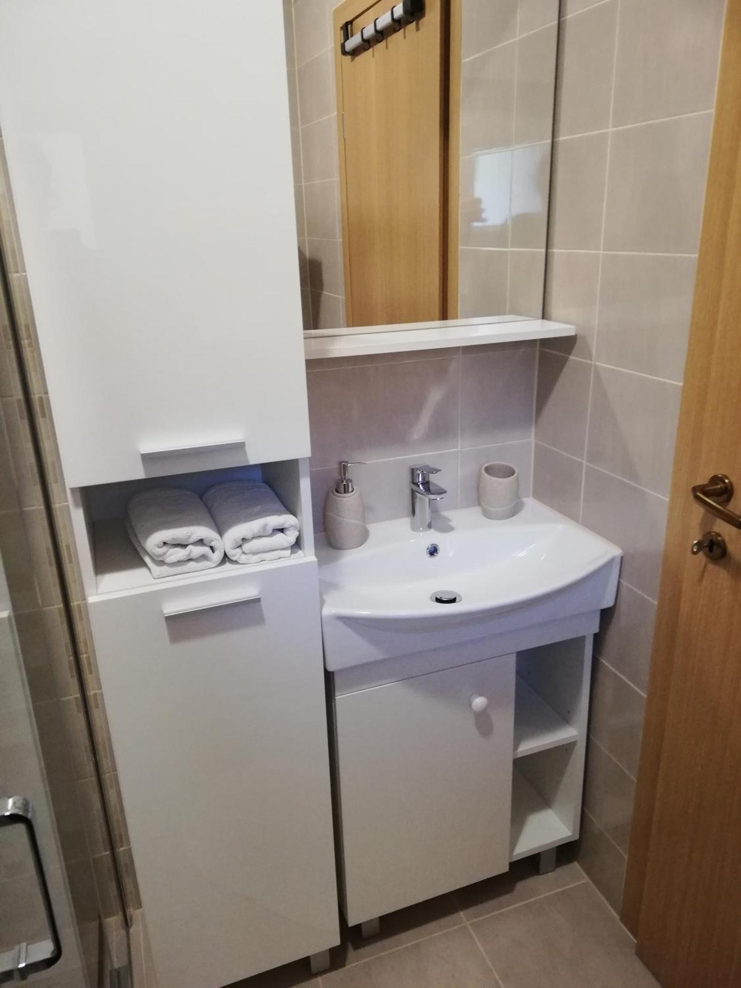 Guesthouse Vesna Senj  Esterno foto